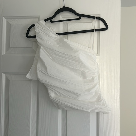 Zara one shoulder top, NWOT - Picture 3 of 4